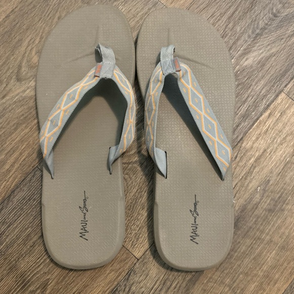 New Maui & Son thong sandals with arch support Aztec print green, brown 13 - Picture 1 of 9
